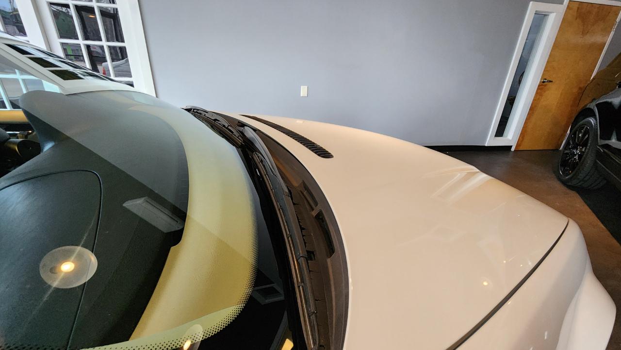 BMW 3 Series 323i 4dr Sdn 2000