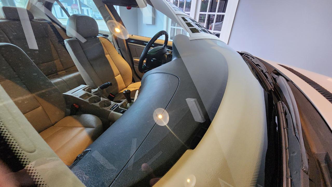 BMW 3 Series 323i 4dr Sdn 2000