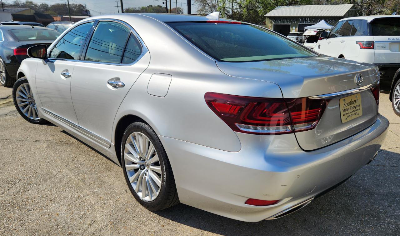 Lexus LS 460  2014