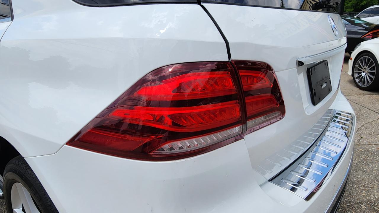 Mercedes-Benz GLE  2017
