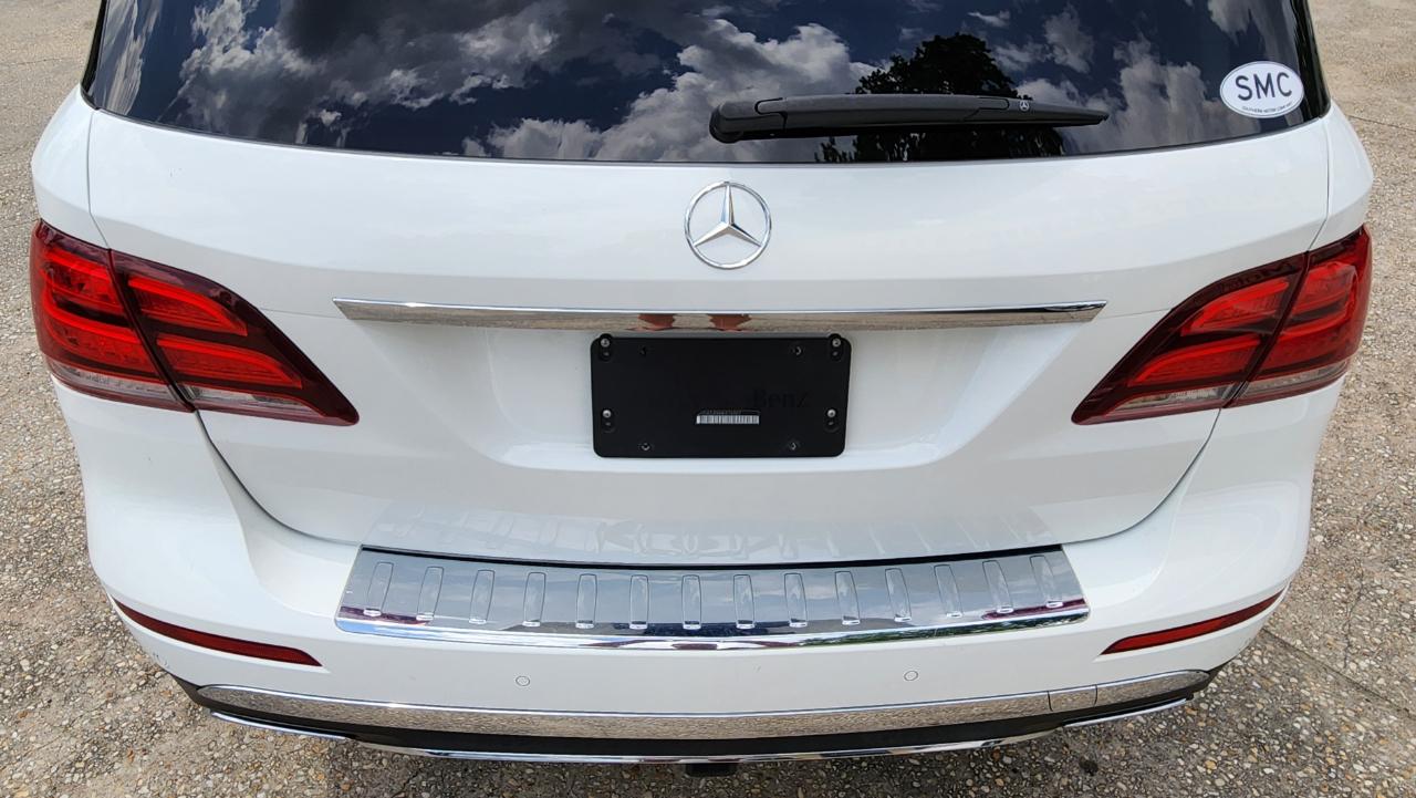 Mercedes-Benz GLE  2017