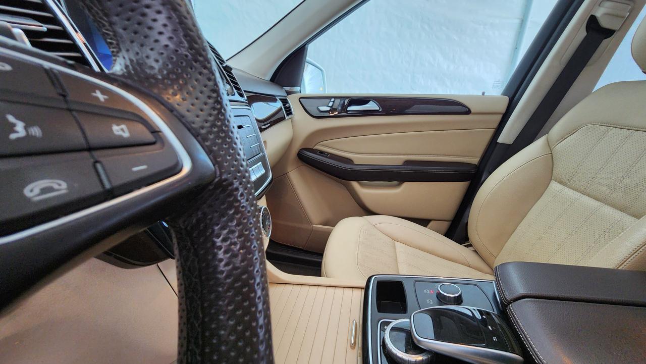 Mercedes-Benz GLE  2017