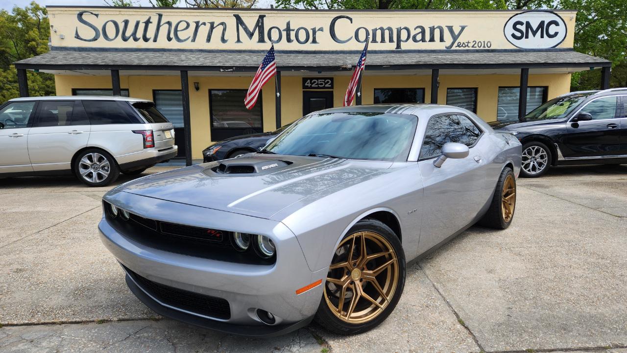 Dodge Challenger  2016