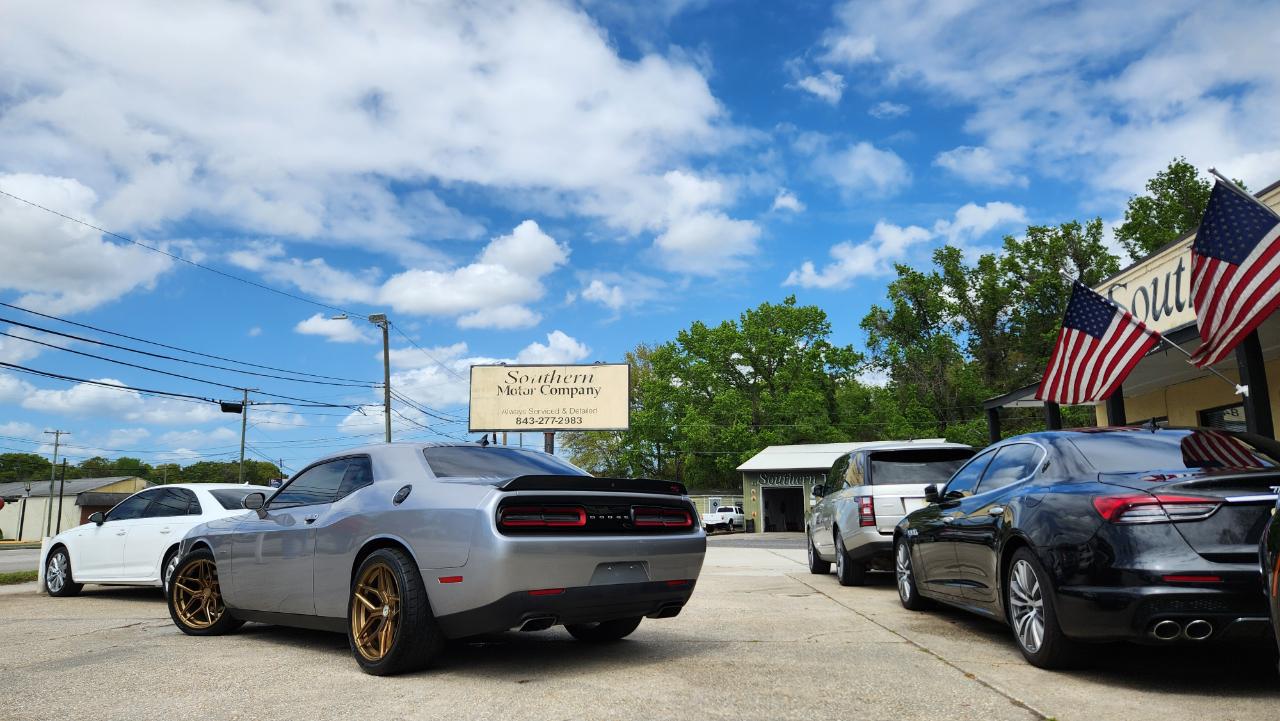 Dodge Challenger  2016