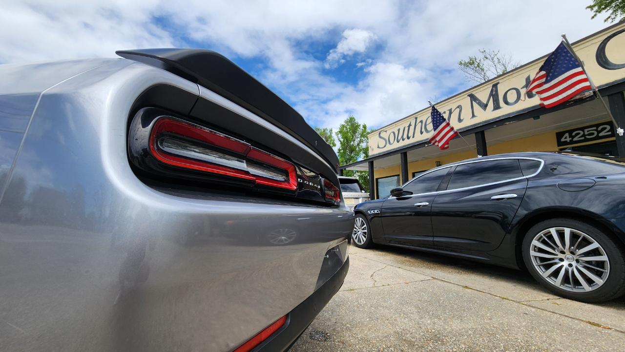 Dodge Challenger  2016