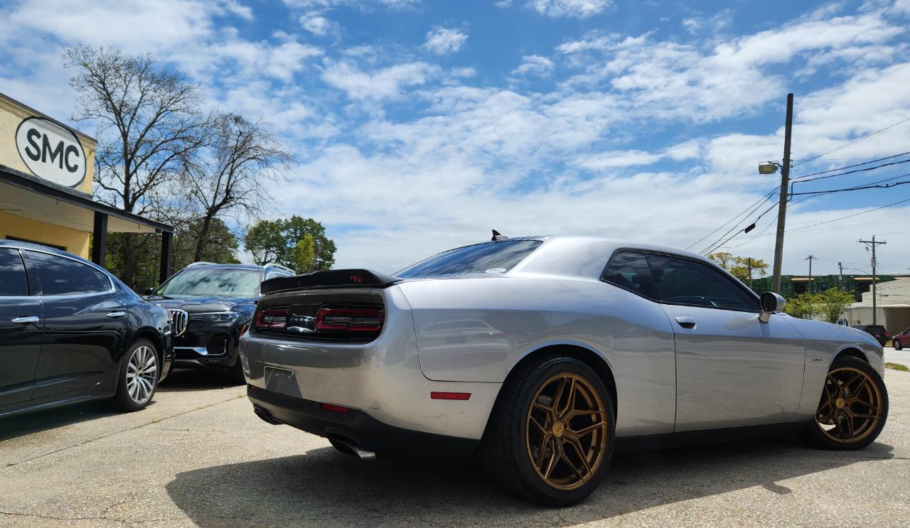 Dodge Challenger  2016
