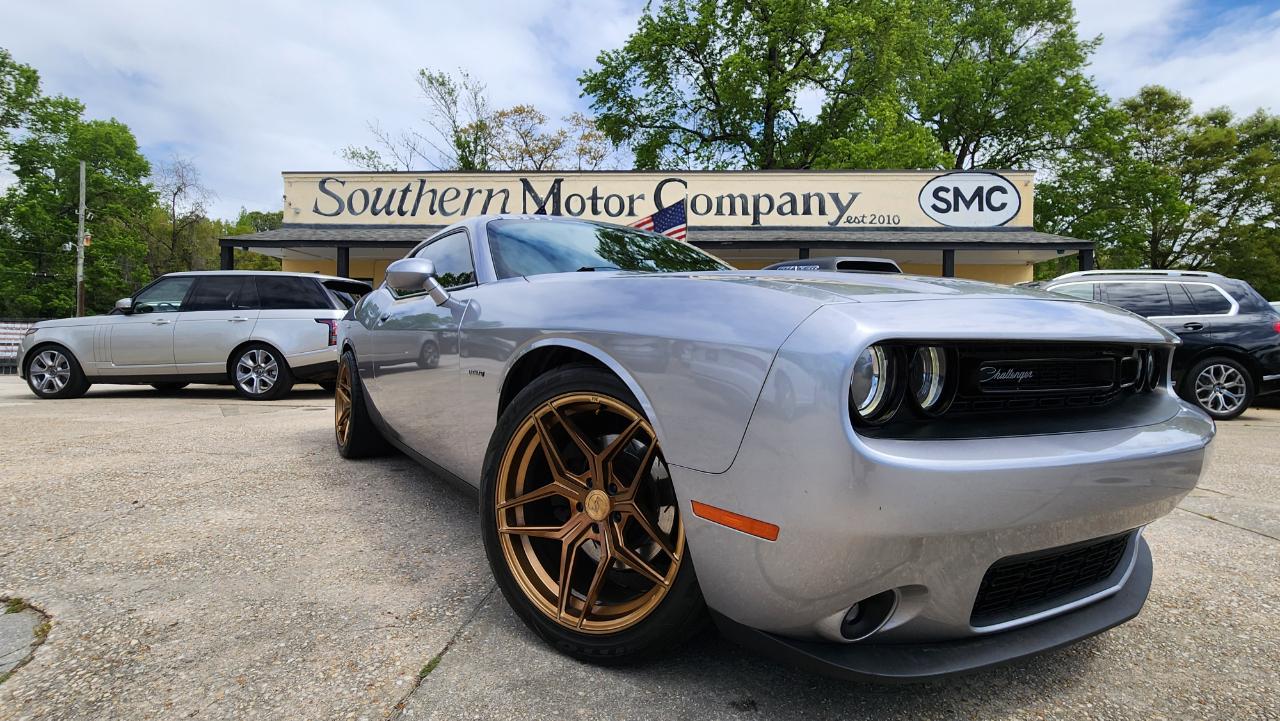 Dodge Challenger  2016