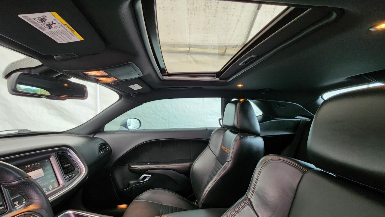 Dodge Challenger  2016