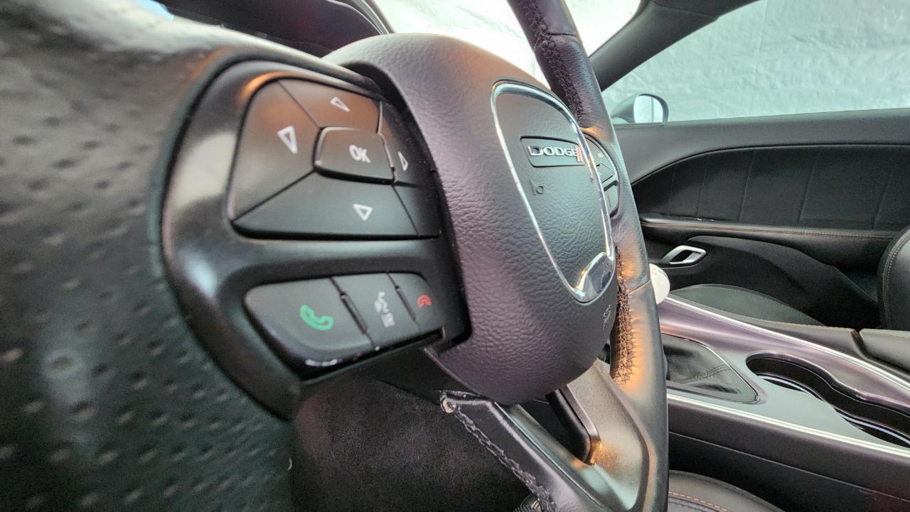 Dodge Challenger  2016