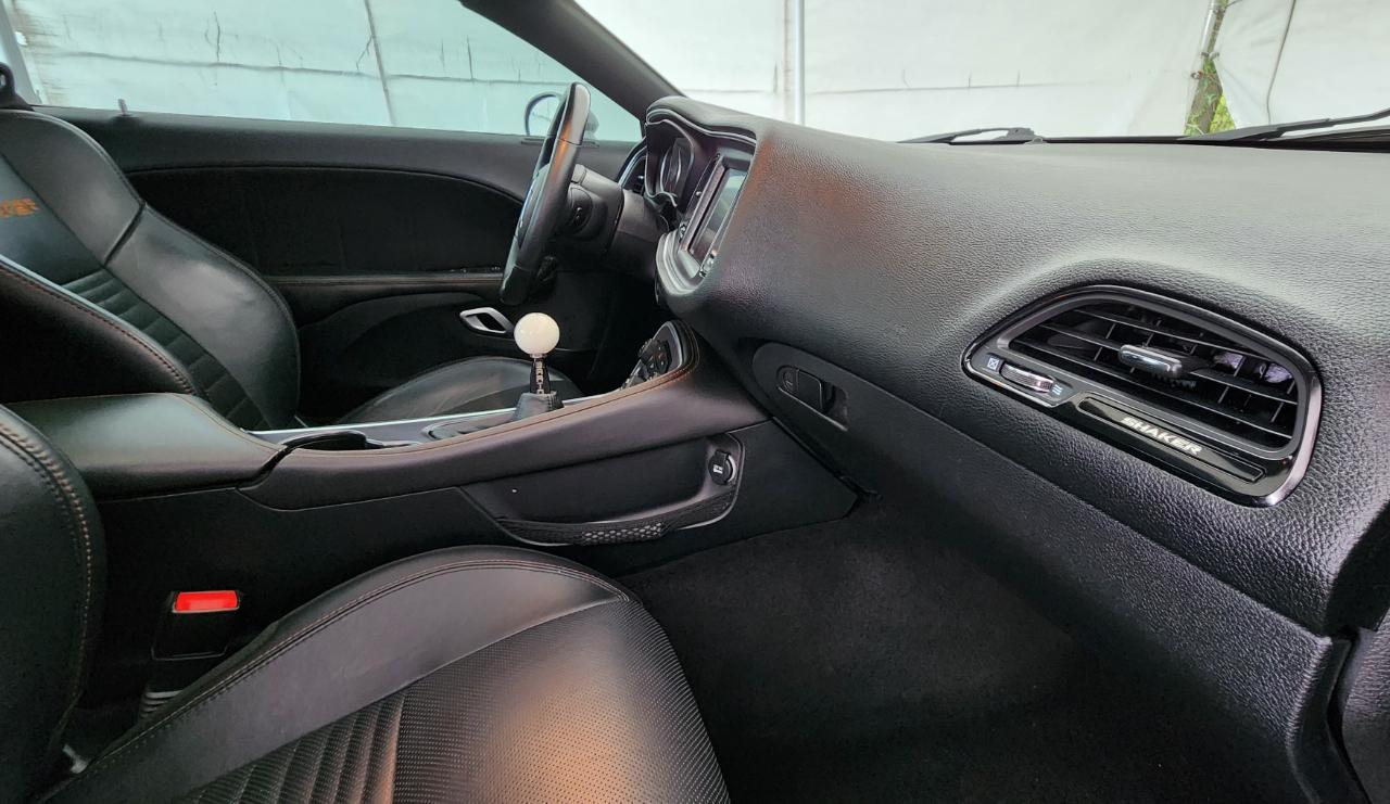 Dodge Challenger  2016