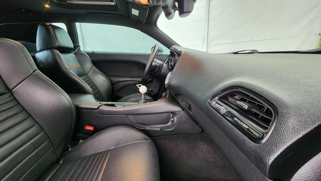 Dodge Challenger  2016