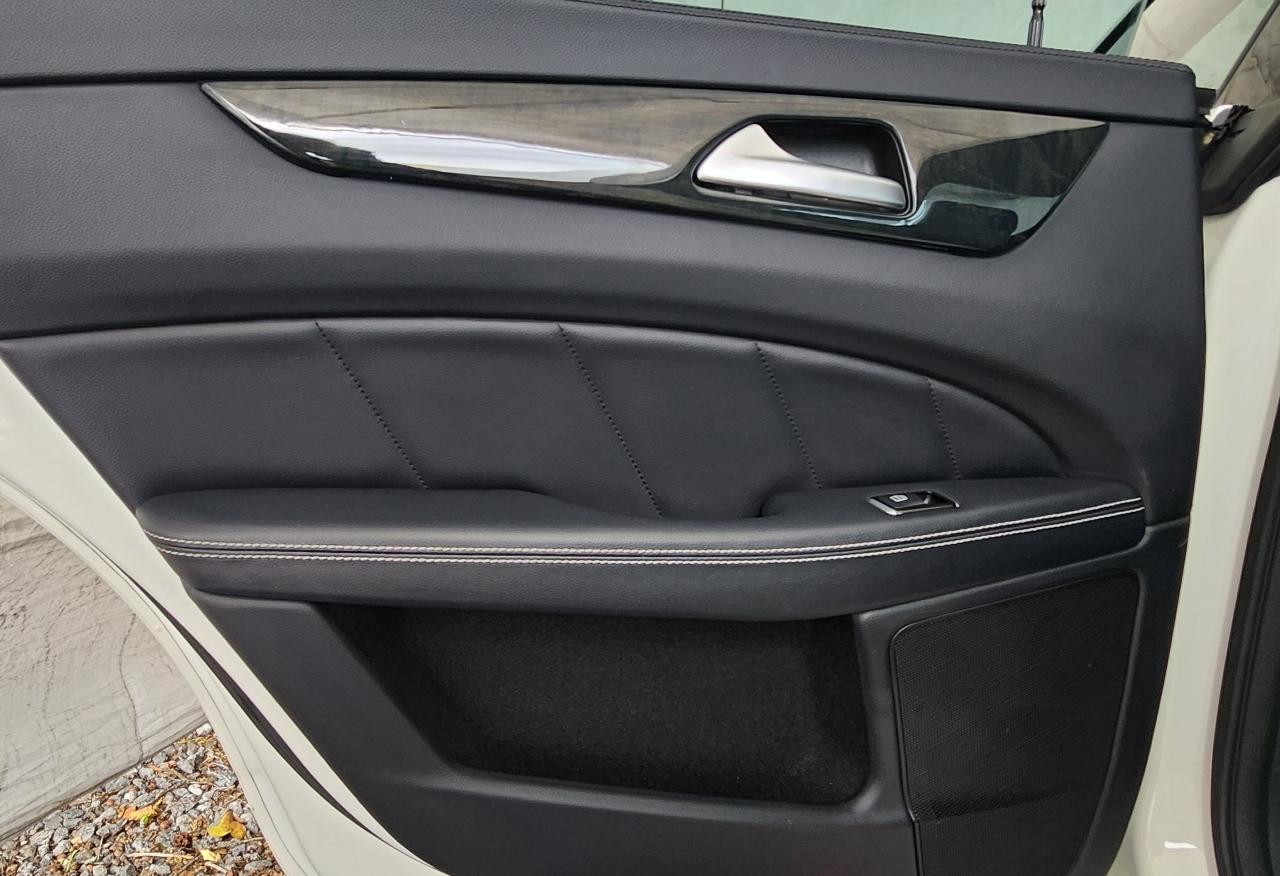 Mercedes-Benz CLS  2016