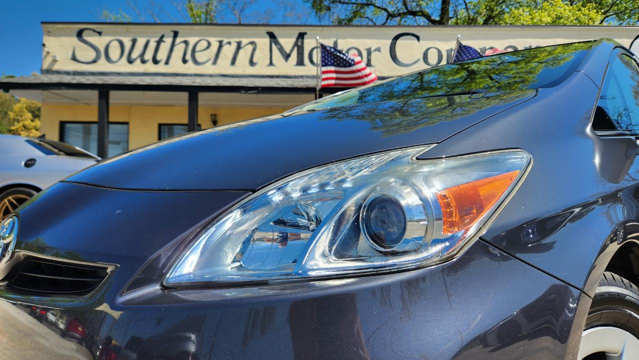 Toyota Prius Two 2010