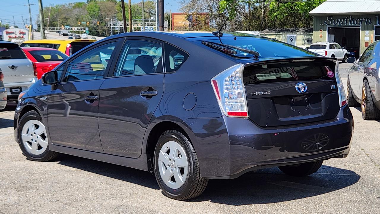 Toyota Prius Two 2010