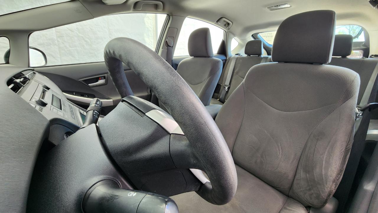 Toyota Prius Two 2010