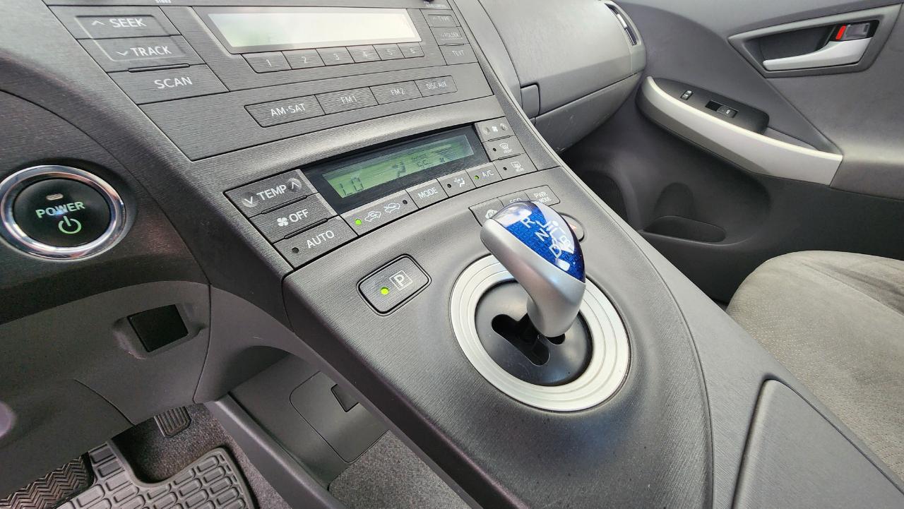 Toyota Prius Two 2010