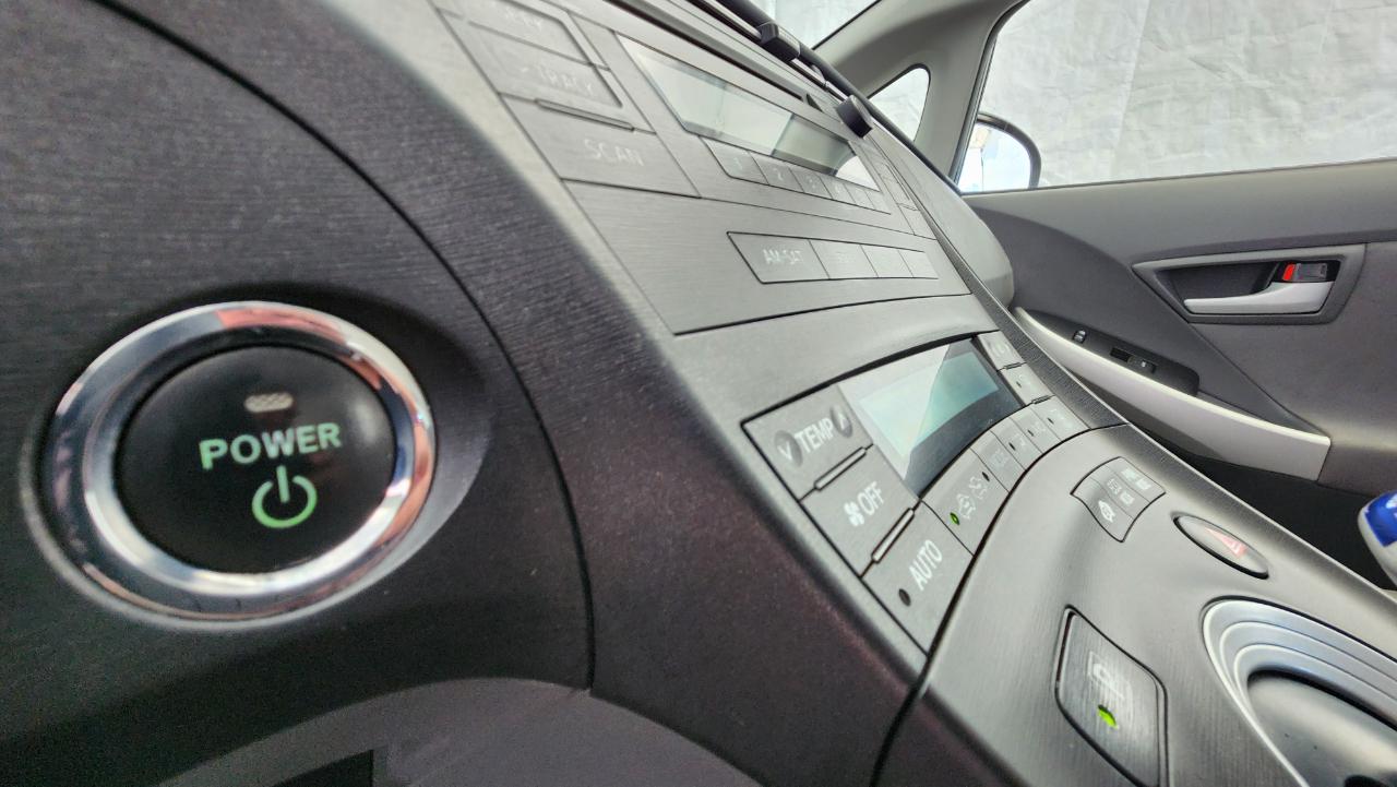 Toyota Prius Two 2010