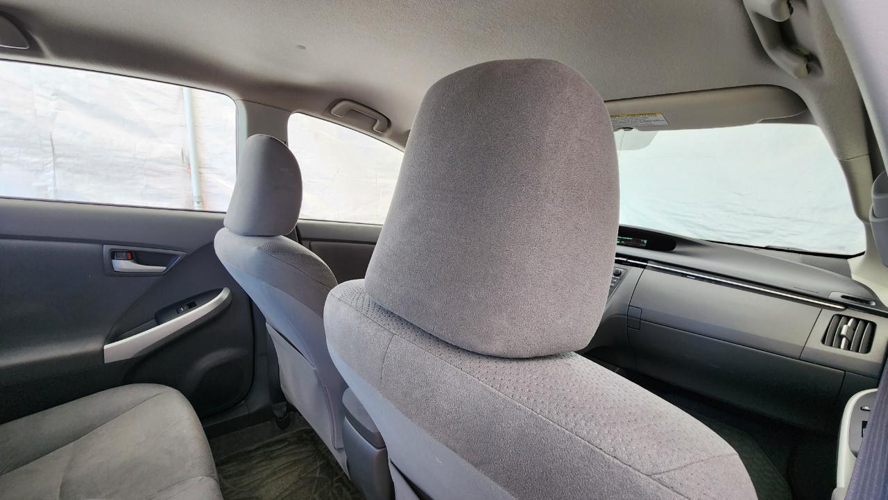 Toyota Prius Two 2010