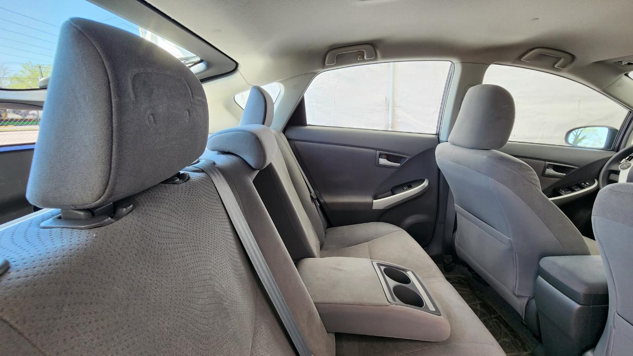 Toyota Prius Two 2010