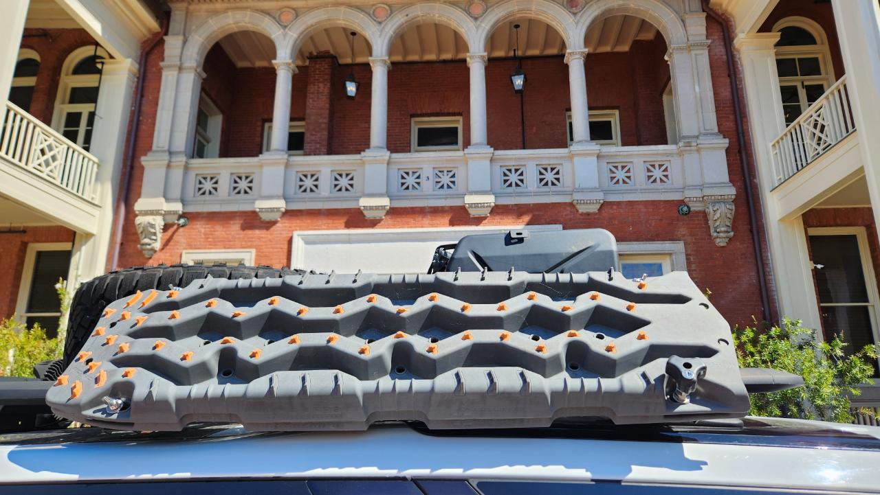 Land Rover Discovery  2020