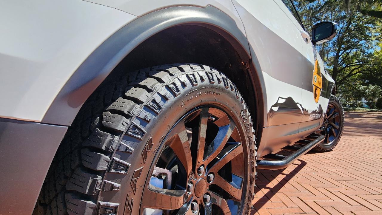 Land Rover Discovery  2020