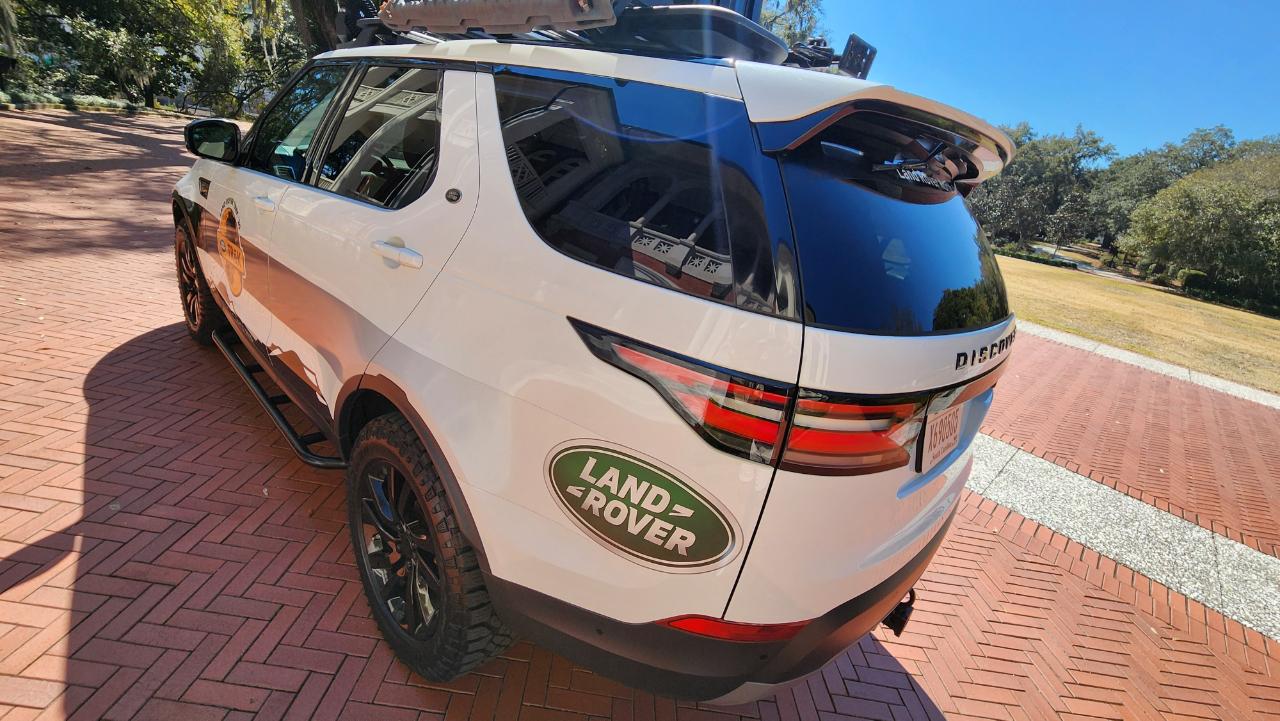 Land Rover Discovery  2020