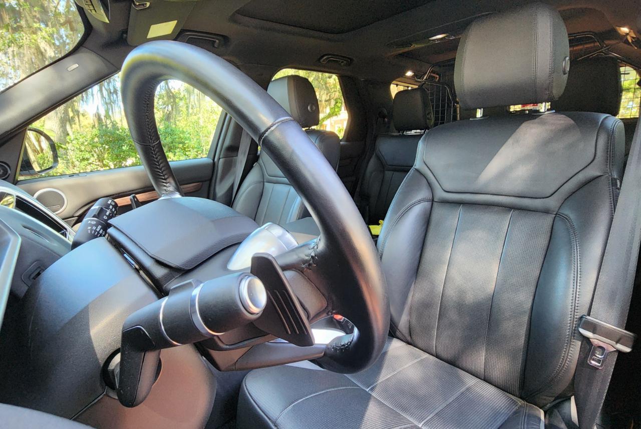 Land Rover Discovery  2020