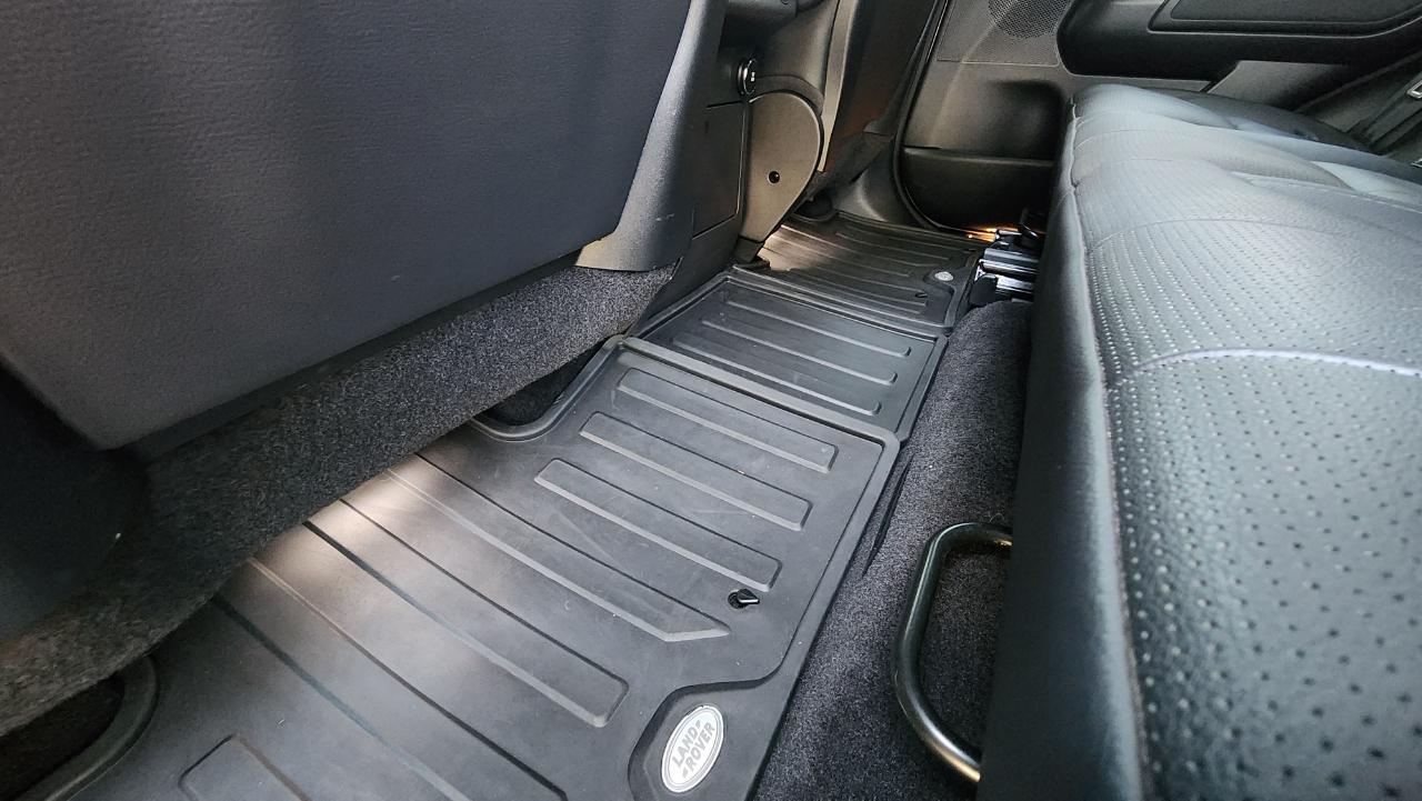 Land Rover Discovery  2020