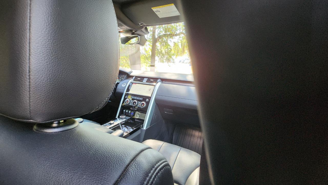 Land Rover Discovery  2020