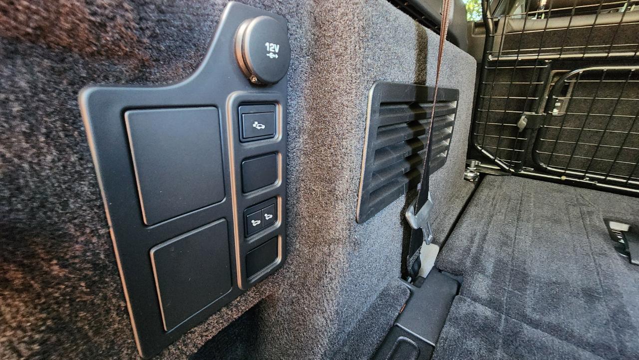 Land Rover Discovery  2020