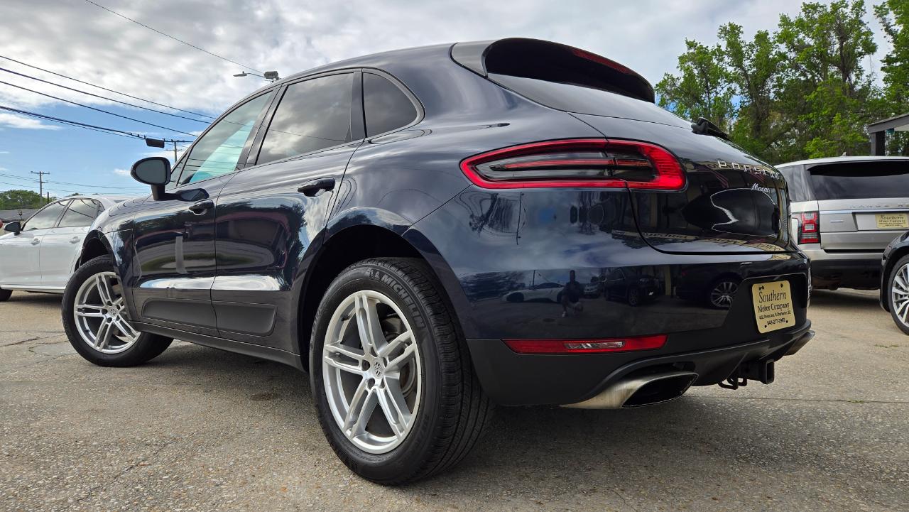 Porsche Macan  2017