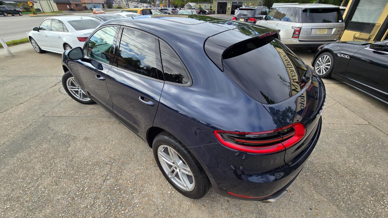 Porsche Macan  2017