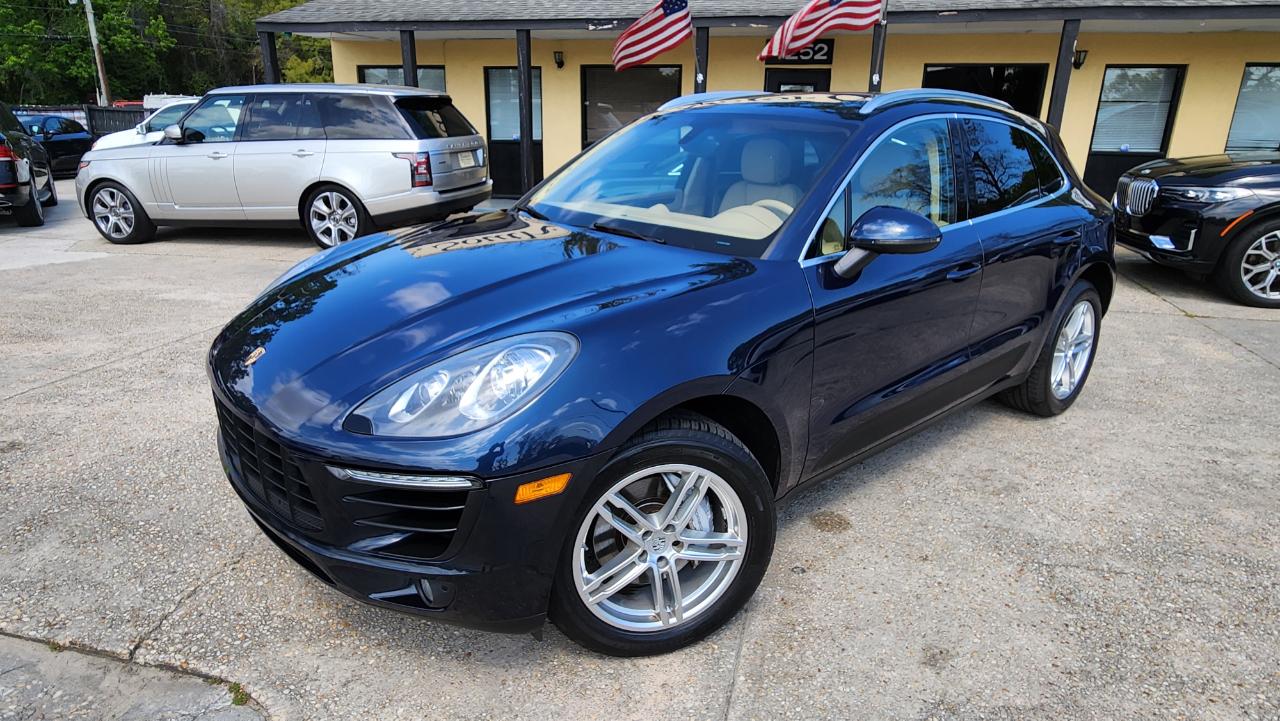 Porsche Macan  2016