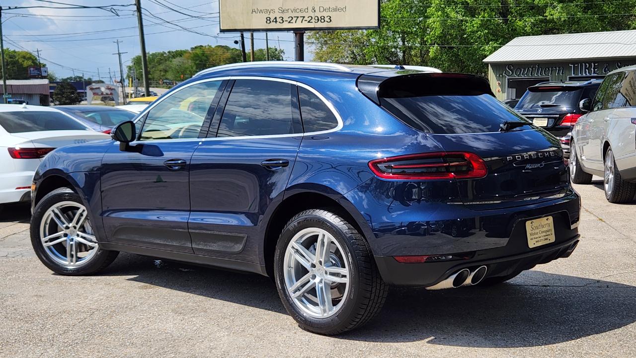 Porsche Macan  2016