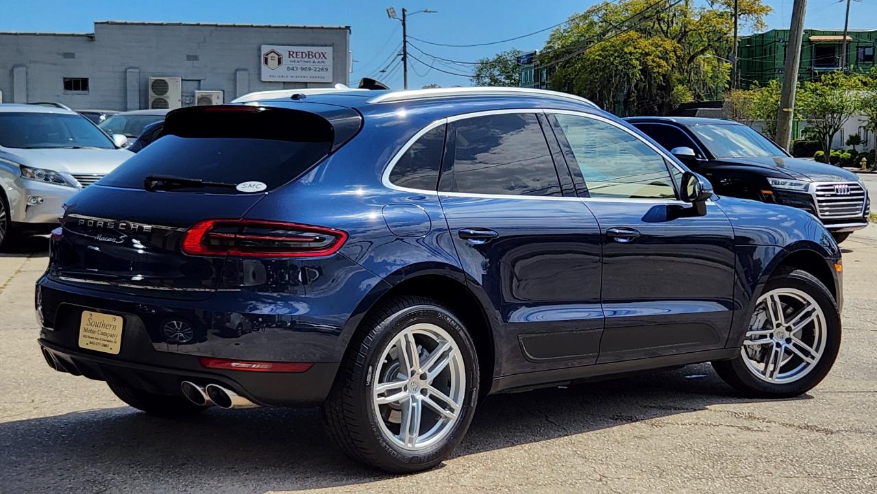 Porsche Macan  2016