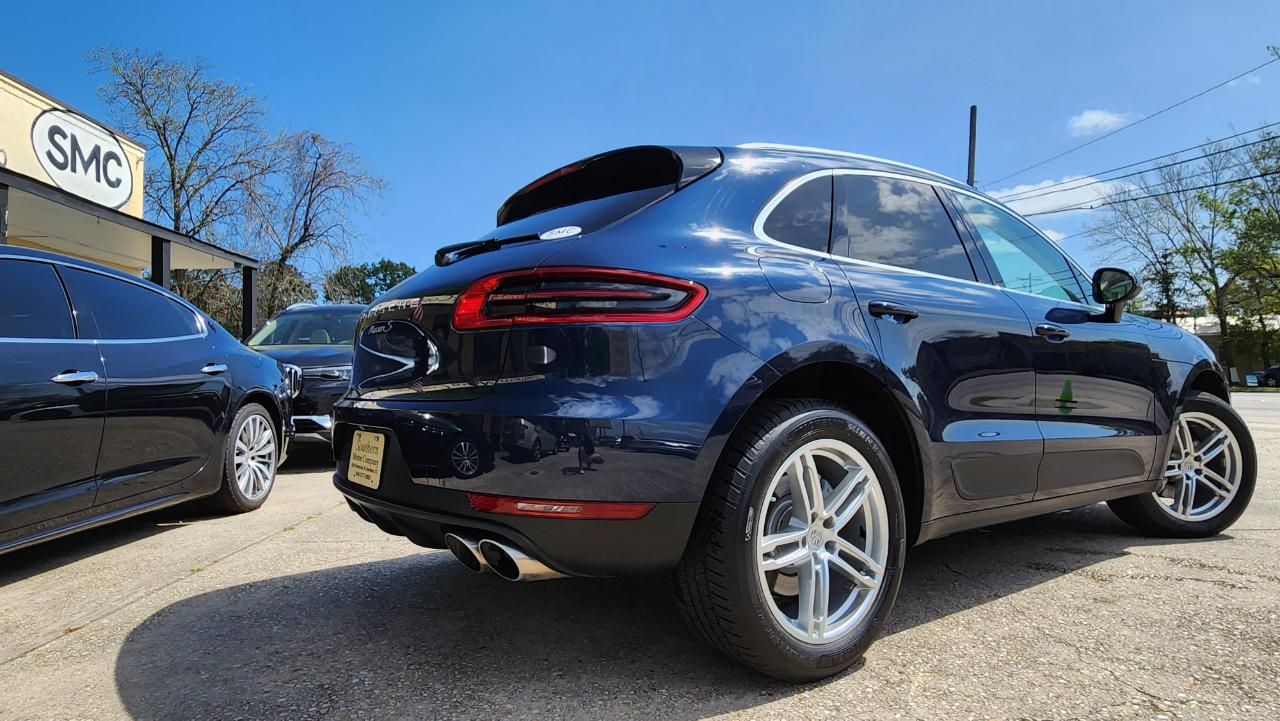 Porsche Macan  2016