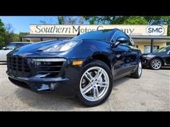 2016 Porsche Macan 