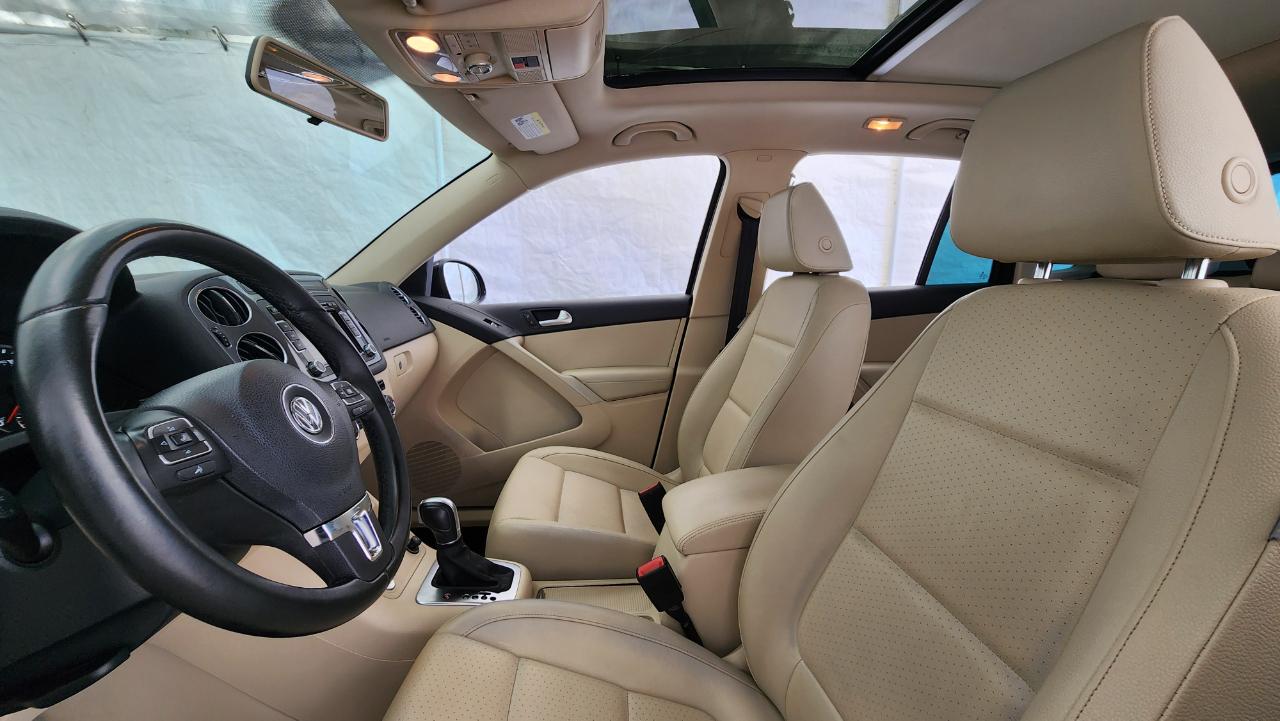 Volkswagen Tiguan S 2015