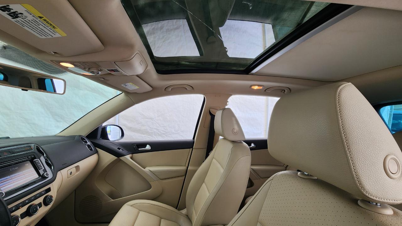 Volkswagen Tiguan S 2015