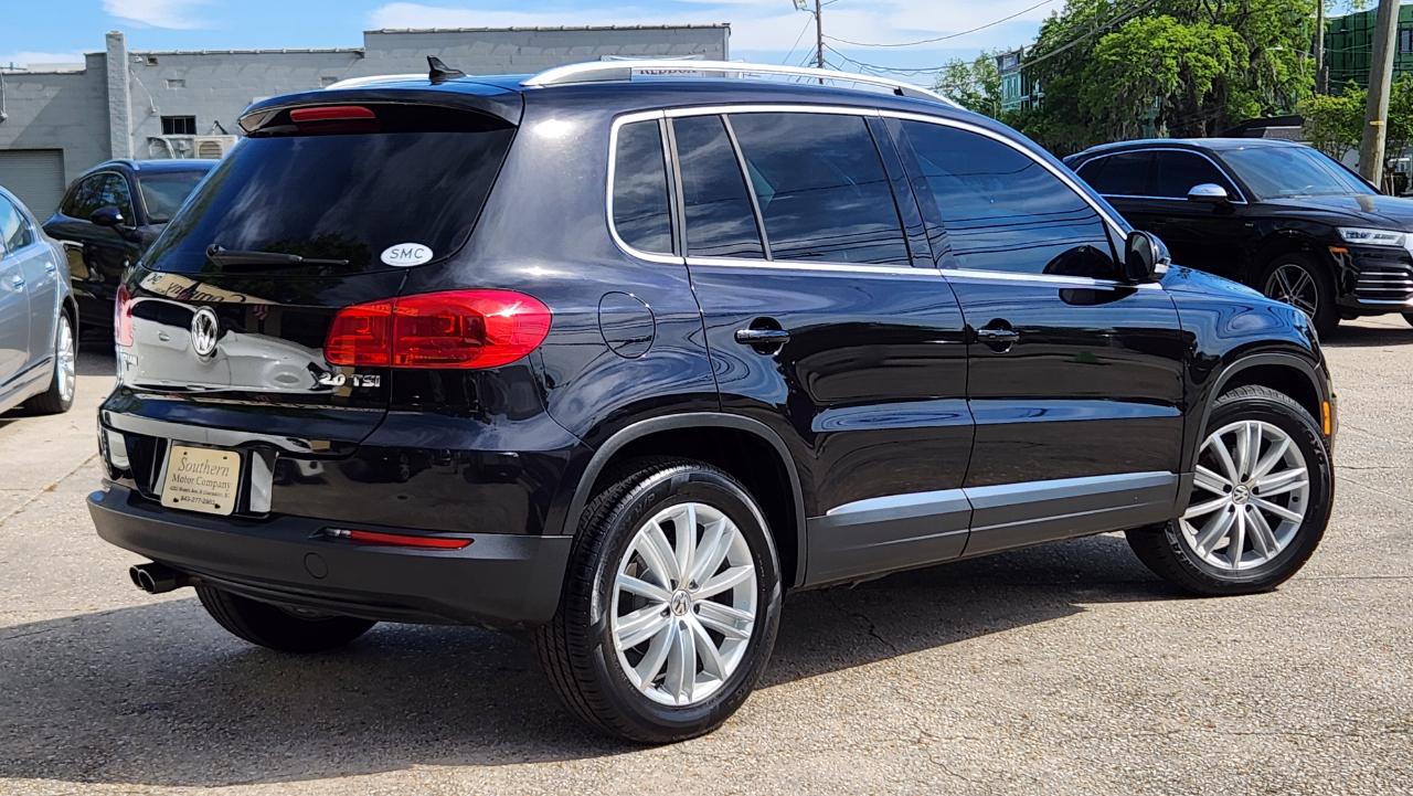 Volkswagen Tiguan S 2015