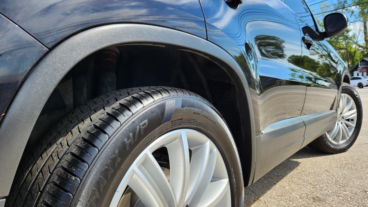 Volkswagen Tiguan S 2015