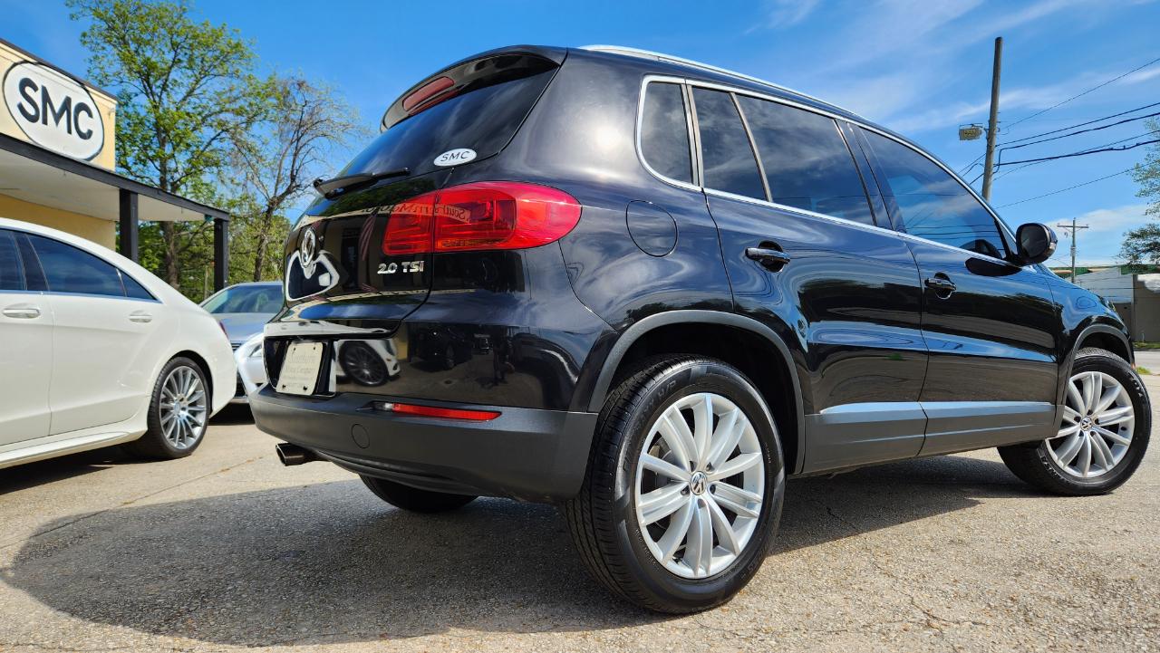 Volkswagen Tiguan S 2015