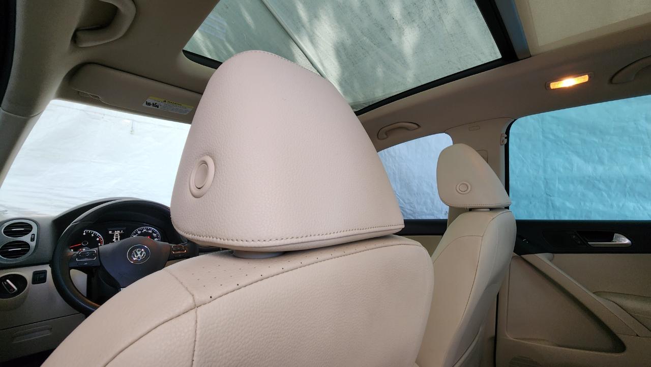 Volkswagen Tiguan S 2015