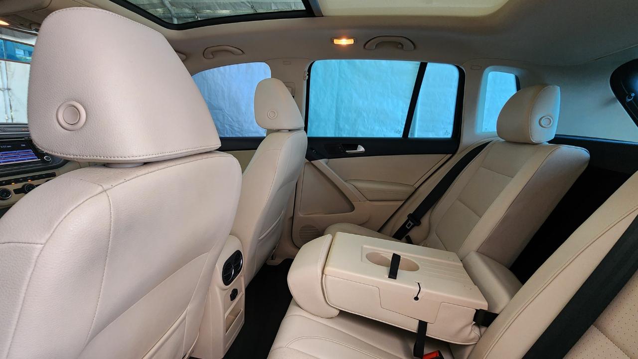 Volkswagen Tiguan S 2015