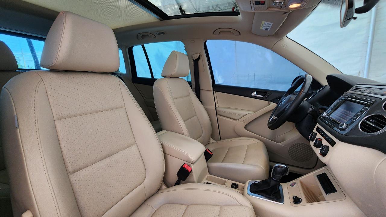 Volkswagen Tiguan S 2015