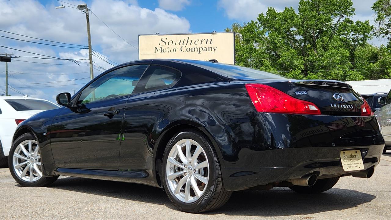 Infiniti Q60 Coupe  2014