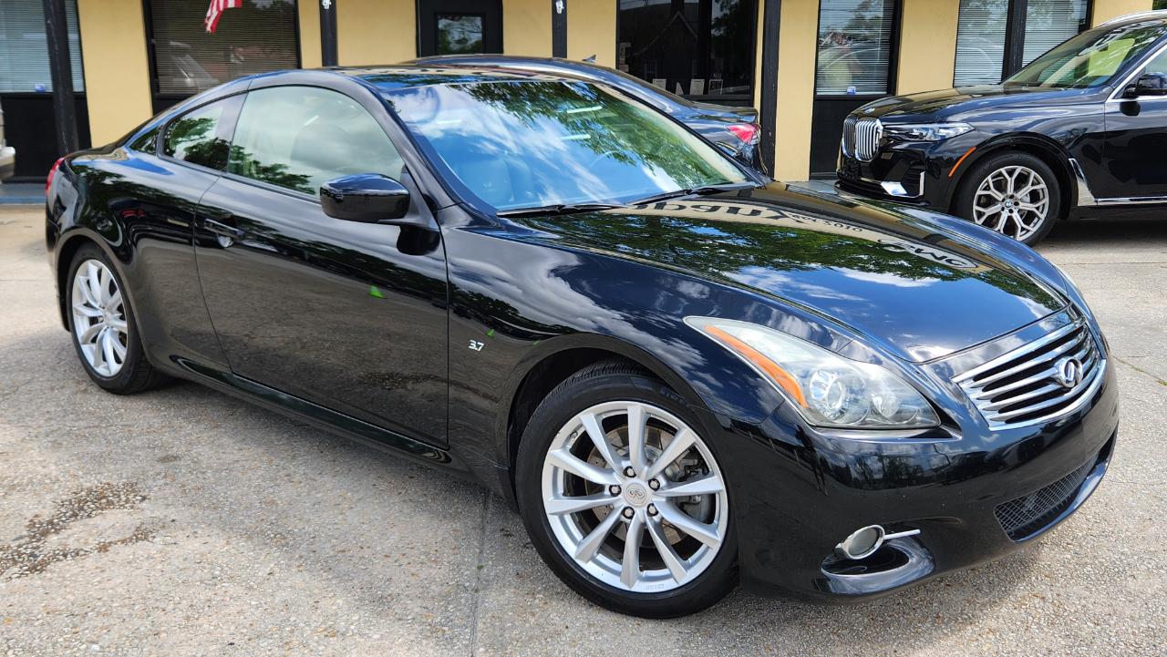 Infiniti Q60 Coupe  2014