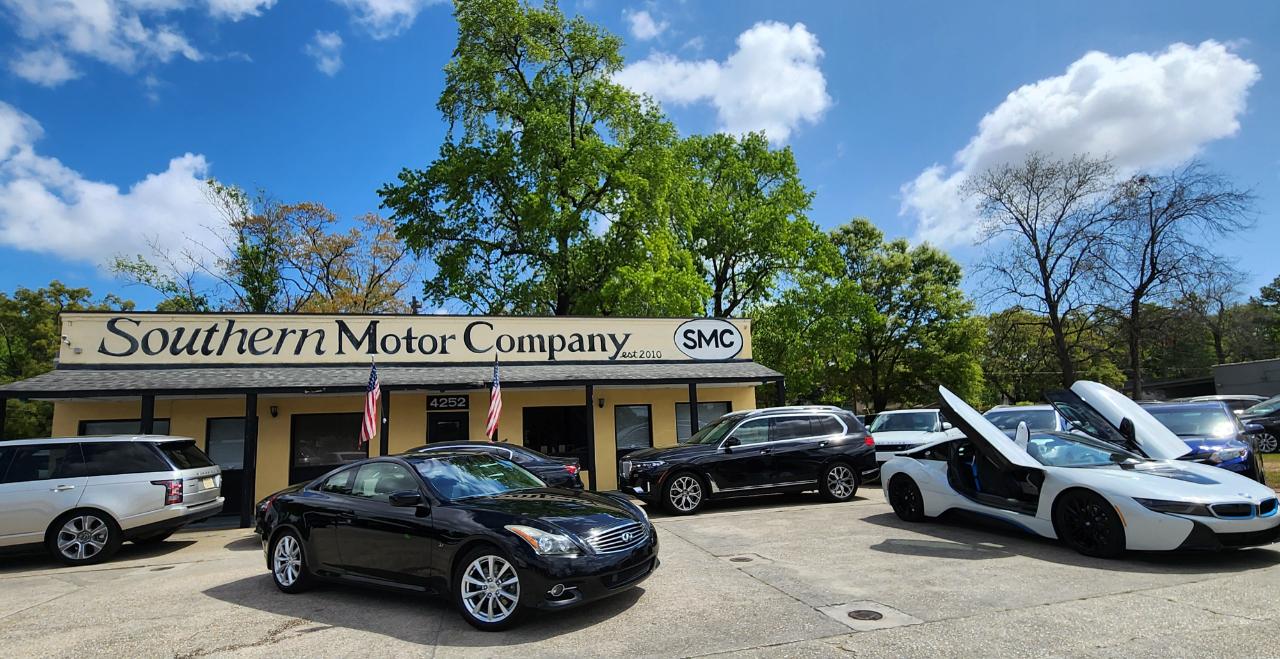 Infiniti Q60 Coupe  2014
