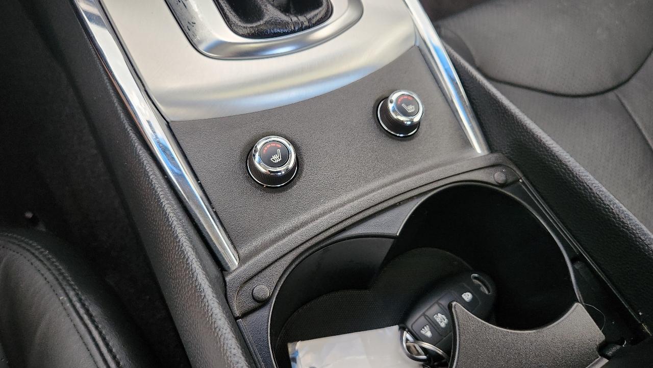 Infiniti Q60 Coupe  2014