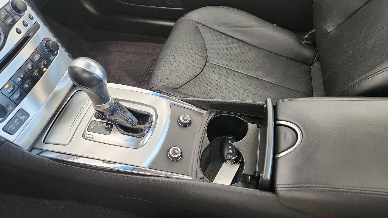 Infiniti Q60 Coupe  2014